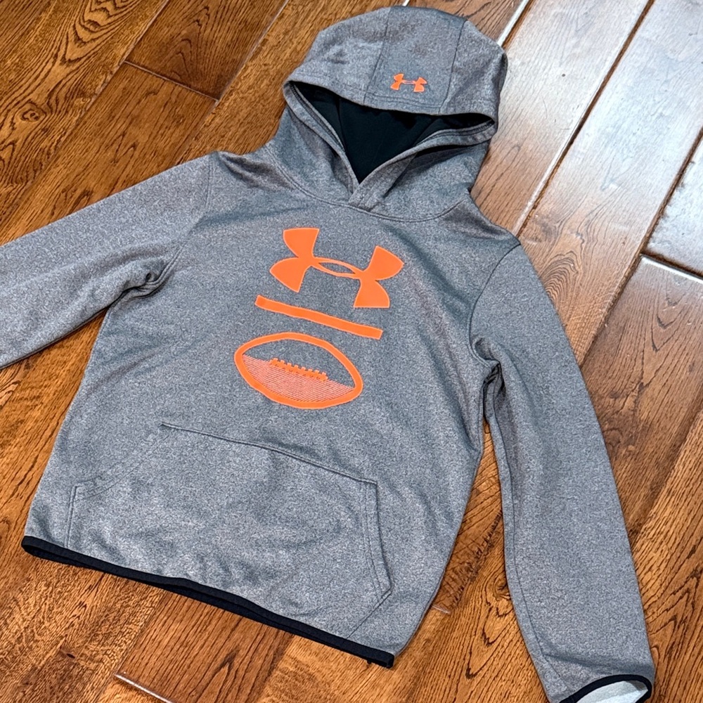 Under Armour boys Heather Gray Hoodie with Orange football , EUC sz M